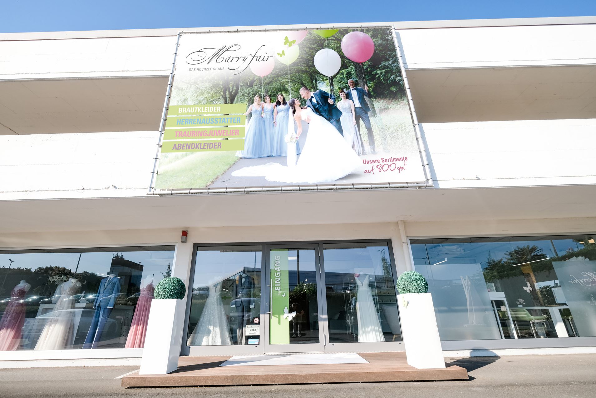 Marryfair Das Hochzeitshaus Bitburg Brautkleider Herren Trauringe Abenkleider Atelier Cut